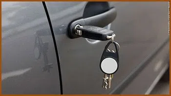 Interstate Locksmith Shop Louisville, KY 502-482-5420 - 18-car-unlock