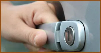 Interstate Locksmith Shop Louisville, KY 502-482-5420 - 20-keys-locked-in-car