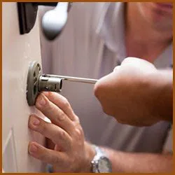 Interstate Locksmith Shop Louisville, KY 502-482-5420 - 3-cheap-locksmith